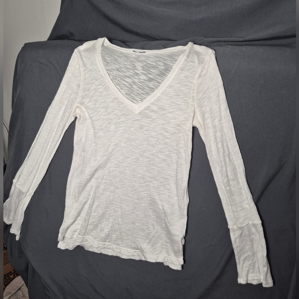 Express And Splendid White Long Sleeve V neck Tees